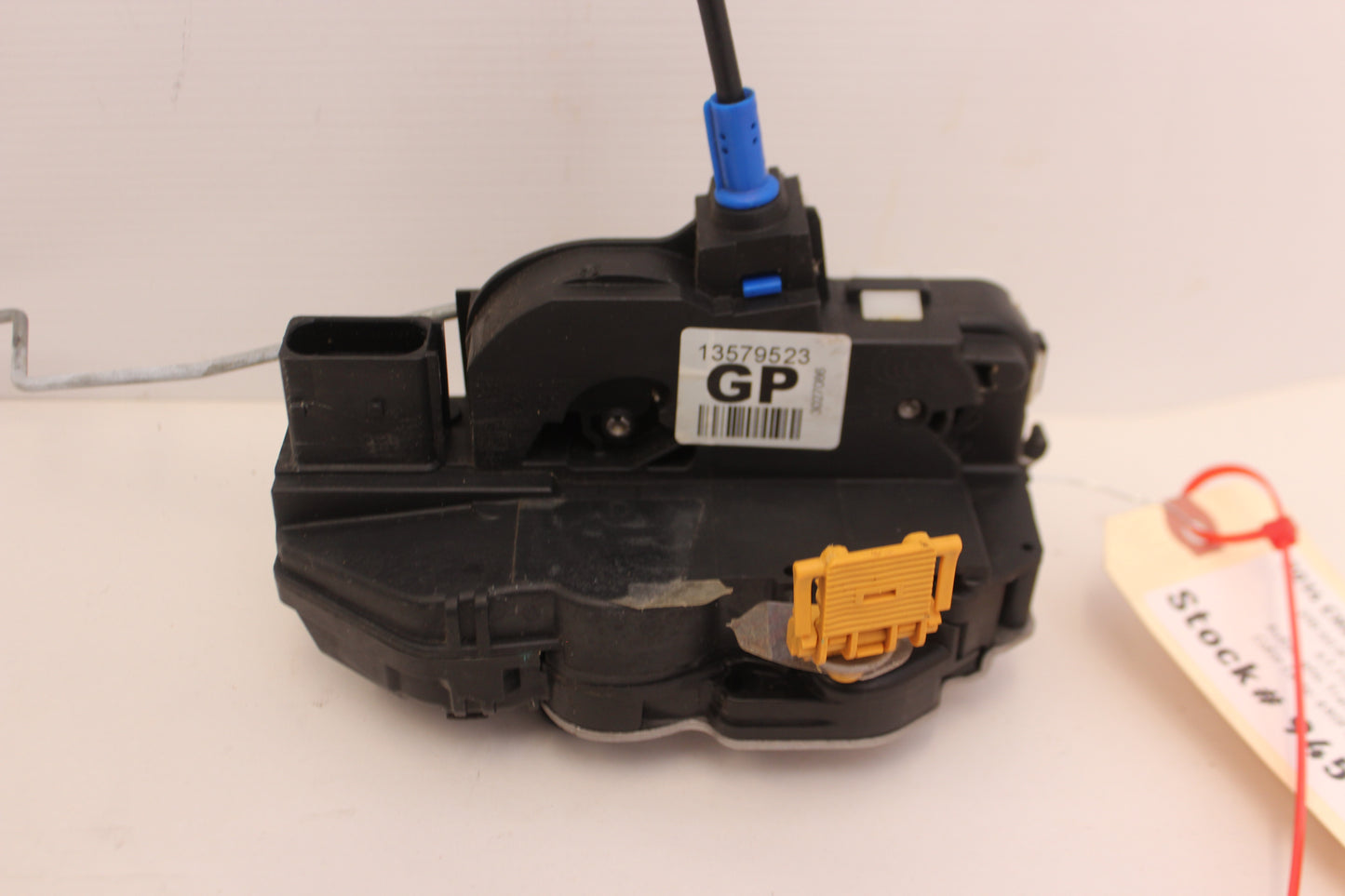 2014 Chevrolet SS Sedan Front RH Passenger Door Lock Actuator OEM - Day's Parts Yard