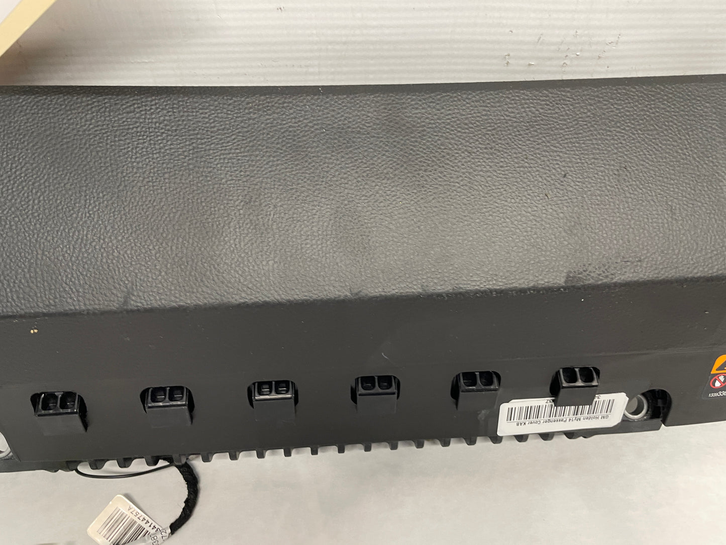 2014 Chevy SS Sedan RH Passenger Lower Dash Knee Airbag Bag OEM - Day's Parts Yard