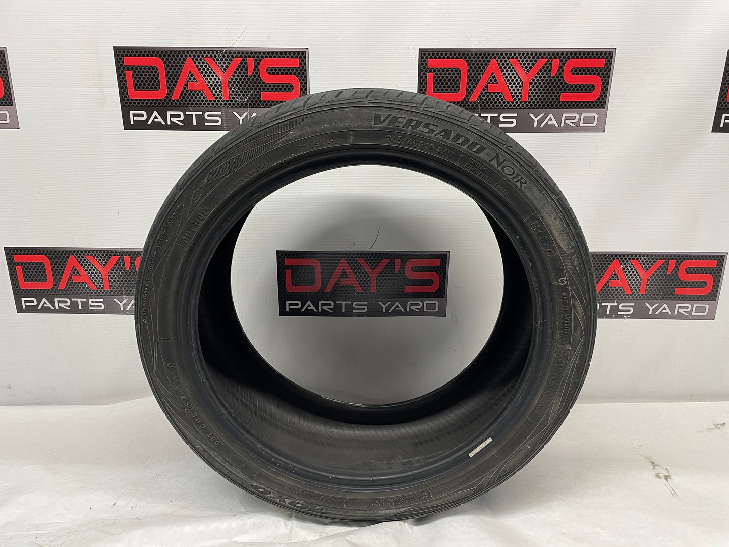 245/40R19 Toyo Versado Noir Tire - Day's Parts Yard