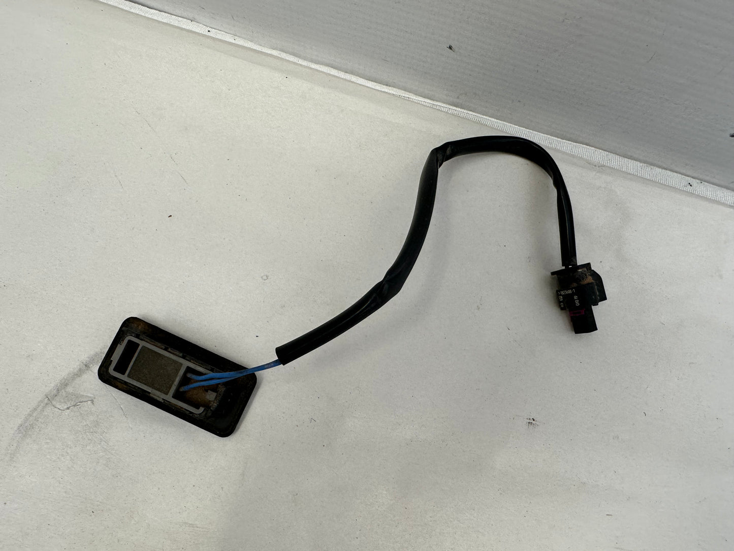 2017 Chevy Camaro SS Trunk Lid Release Button OEM