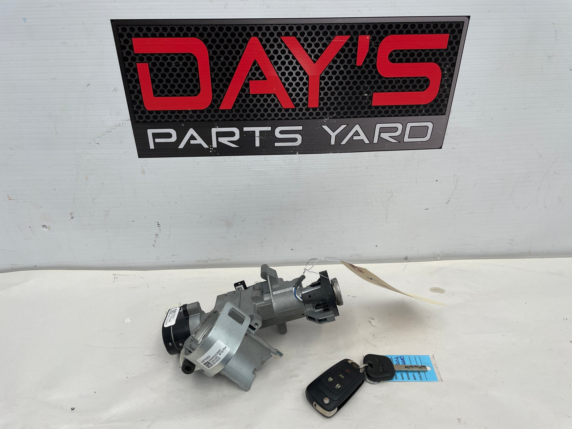 2013 Chevy Camaro SS Complete Steering Column Ignition w/ Key Fob OEM - Day's Parts Yard