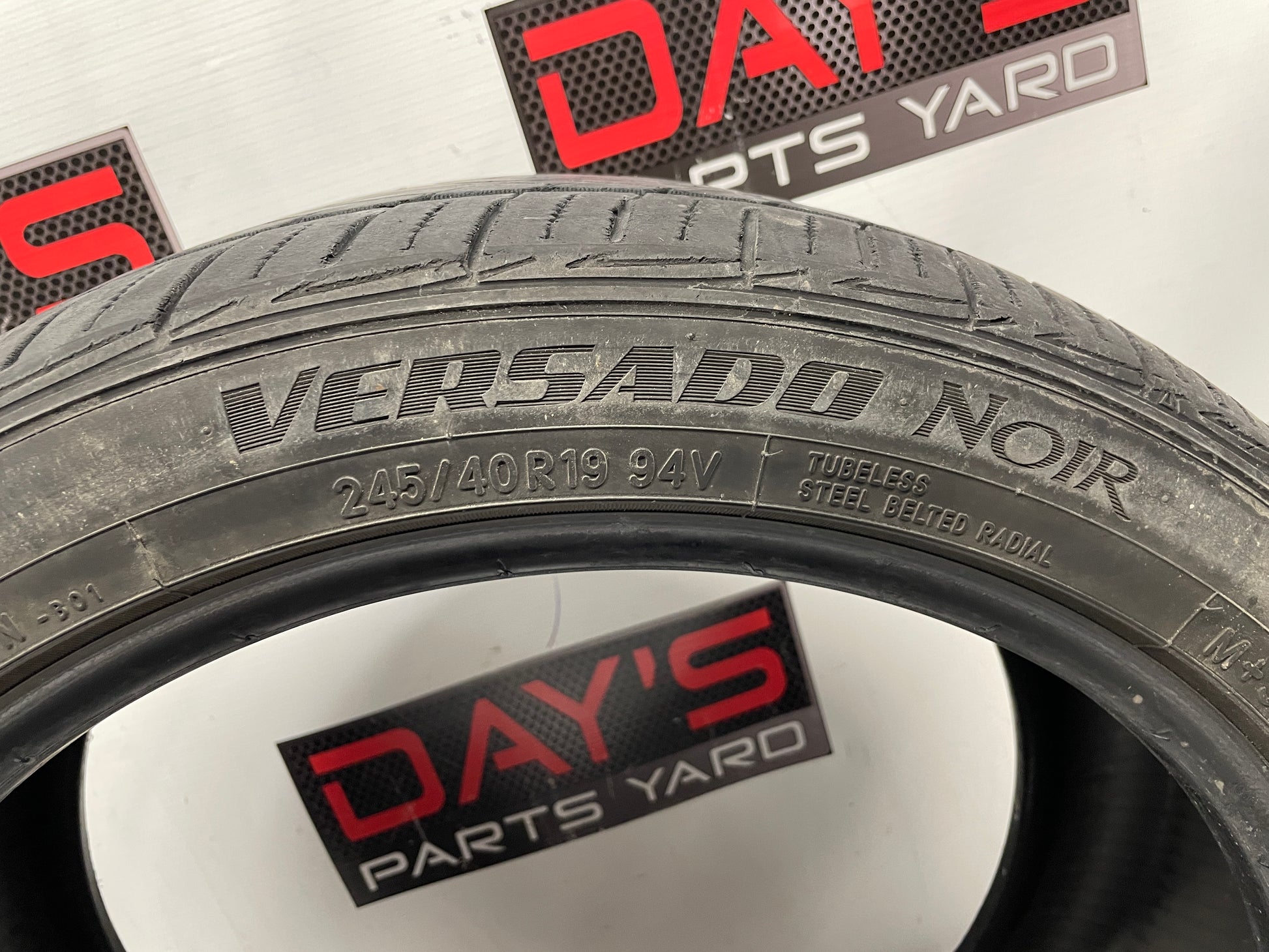 245/40R19 Toyo Versado Noir Tire - Day's Parts Yard