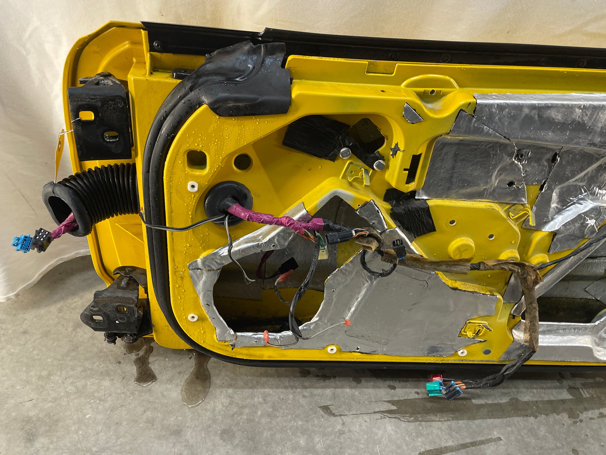2004 Chevy C5 Corvette RH Passenger Exterior Door Yellow OEM - Day's Parts Yard