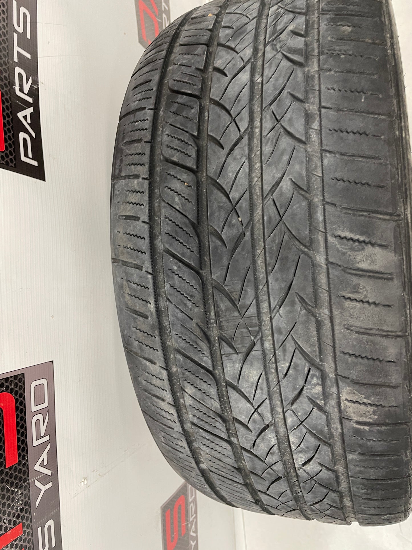 245/40R19 Toyo Versado Noir Tire - Day's Parts Yard