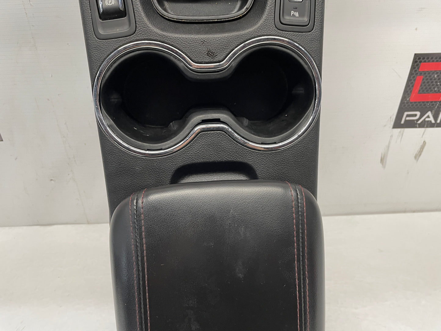 2014 Chevy SS Sedan Complete Center Console w/ Shifter Assembly OEM - Day's Parts Yard