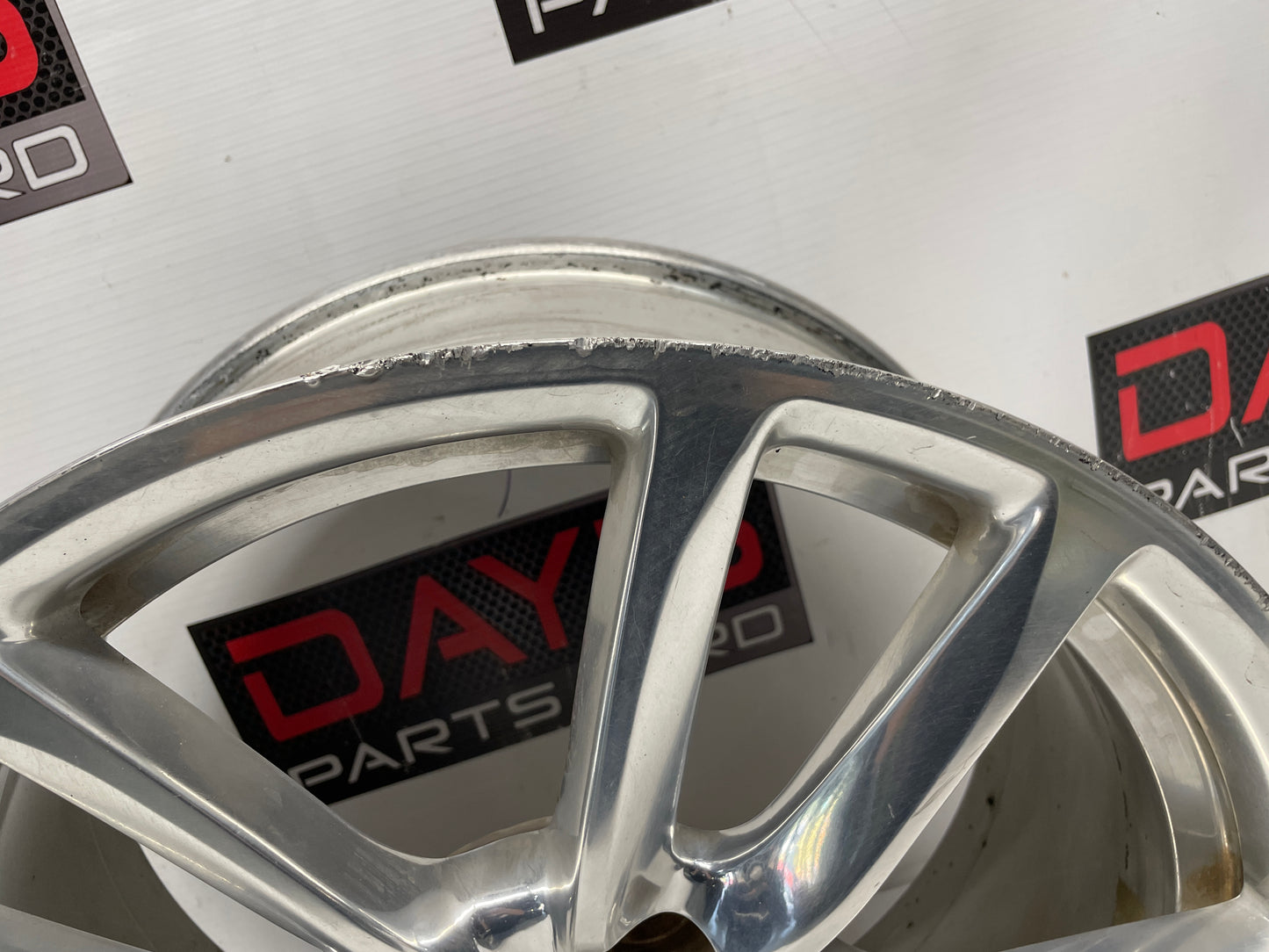 2014 Chevy SS Sedan Factory OEM Rear Wheel 19X9