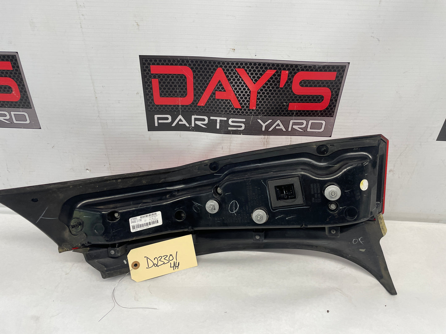 2011 Cadillac CTS-V LH Driver Tail Light Taillight OEM - Day's Parts Yard
