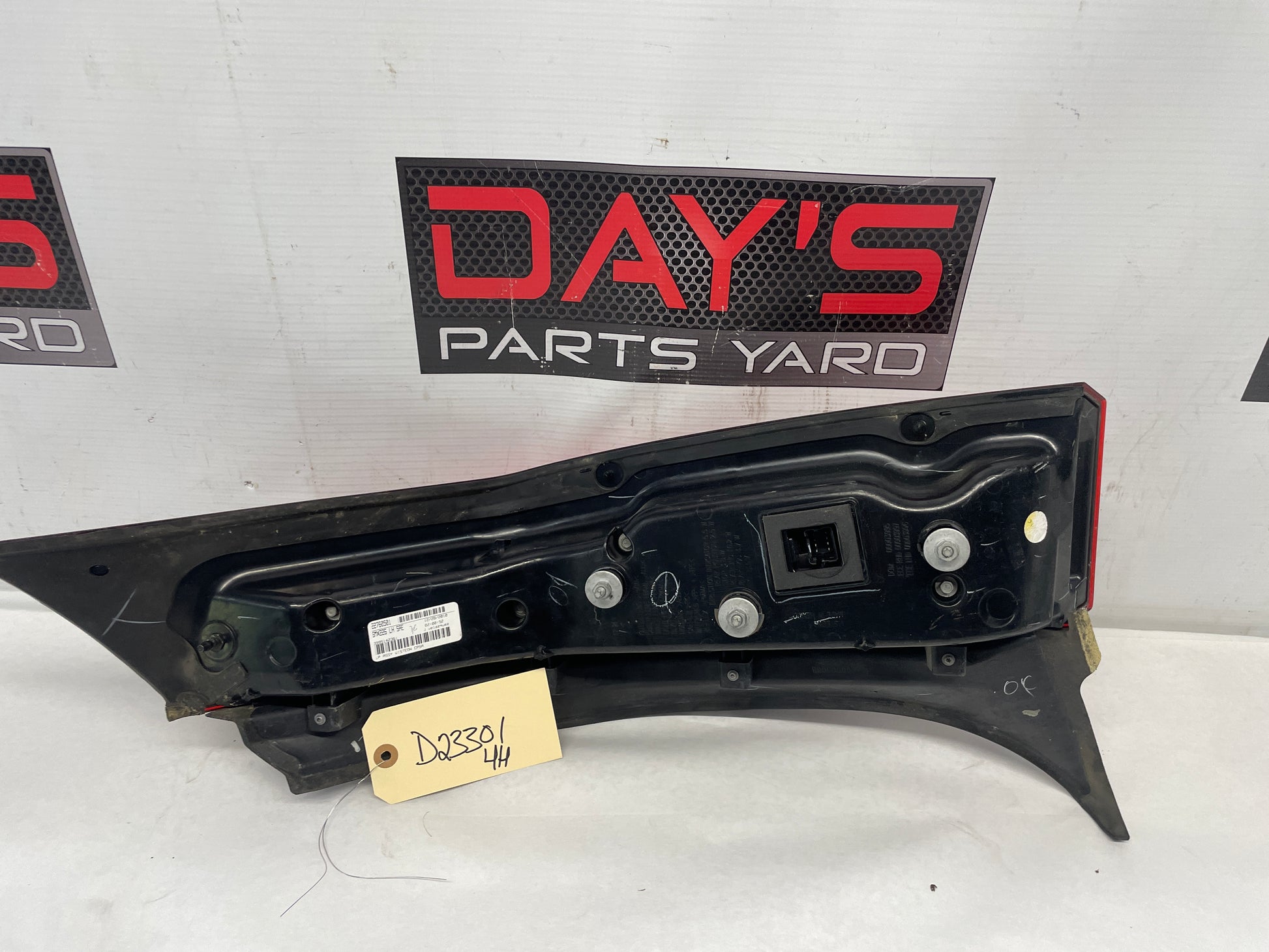 2011 Cadillac CTS-V LH Driver Tail Light Taillight OEM - Day's Parts Yard