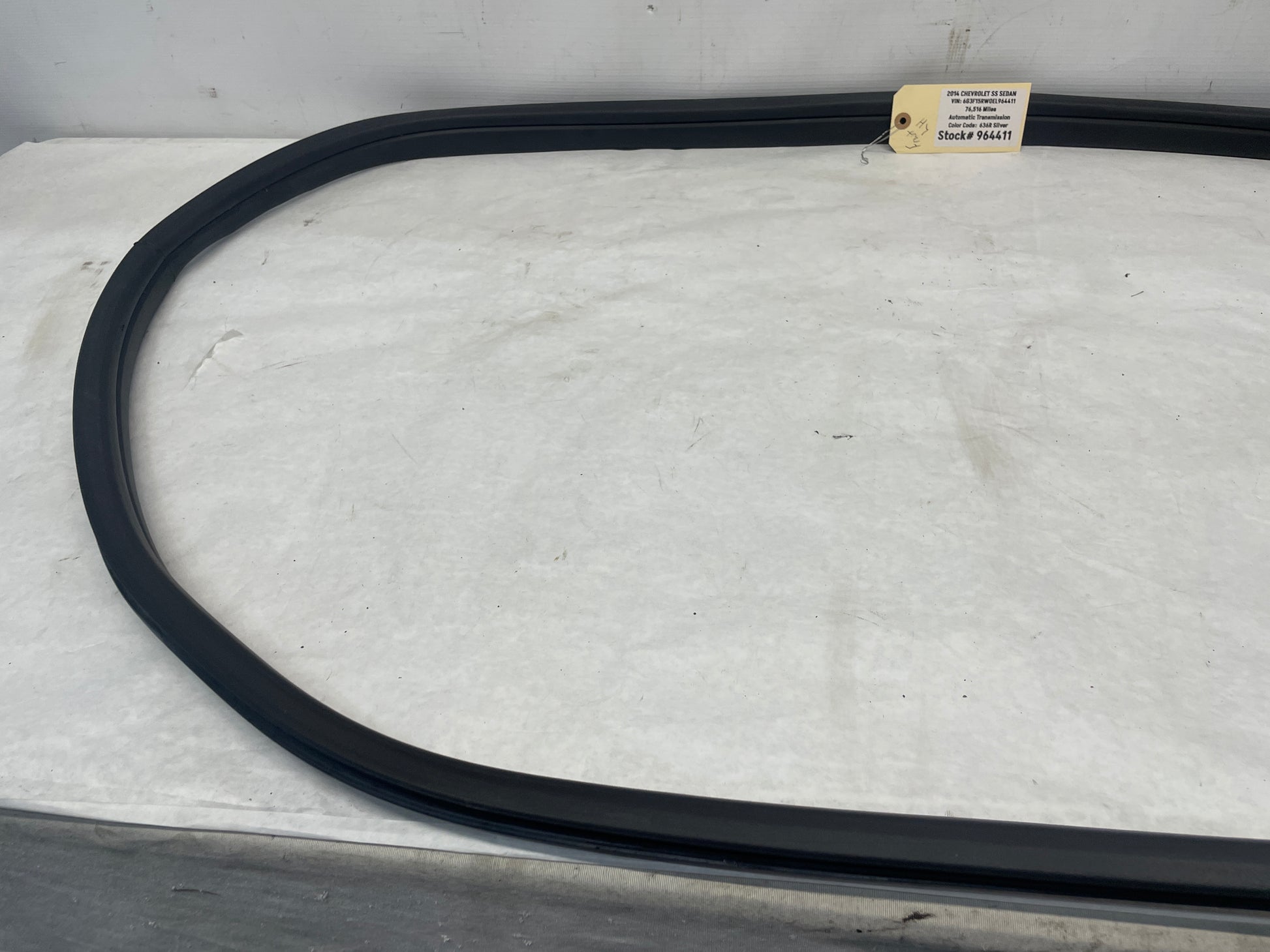 2014 Chevy SS Sedan LH Driver Front Door Weather Strip Rubber Seal OEM - Day's Parts Yard