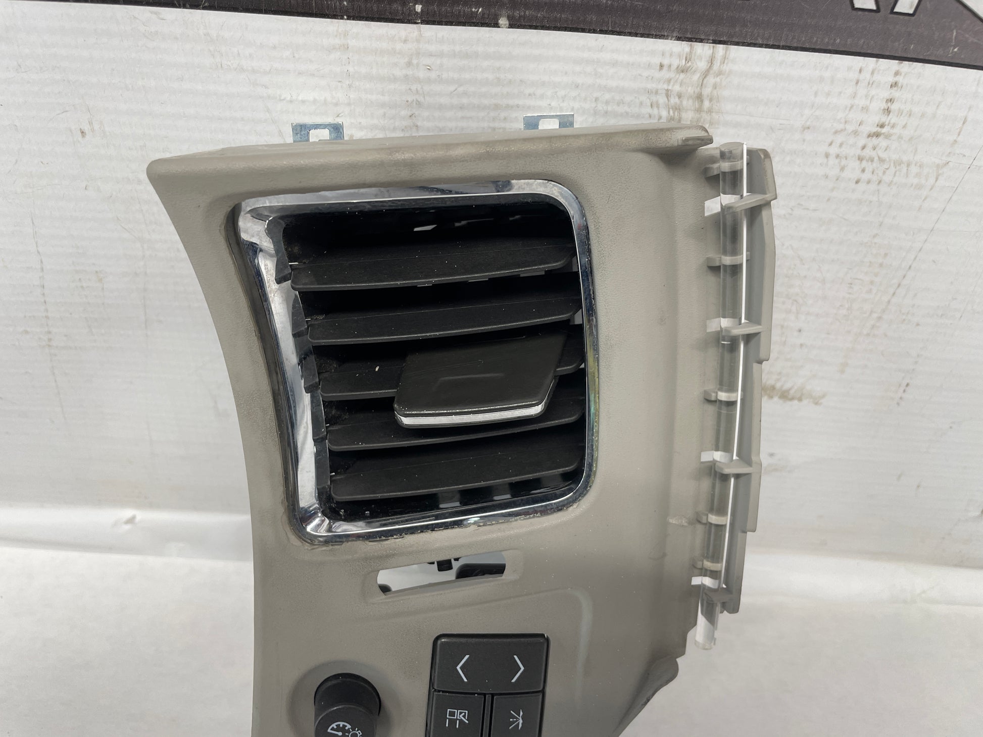 2011 Cadillac CTS-V  Front LH Driver Dash Air Vent Grille w/ Switches OEM - Day's Parts Yard