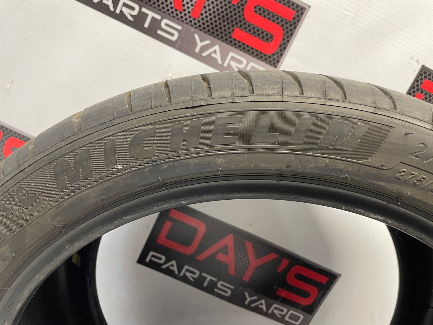 Michelin Pilot Sport 4S 275/35ZR18 Tire