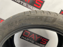 Michelin Pilot Sport 4S 275/35ZR18 Tire