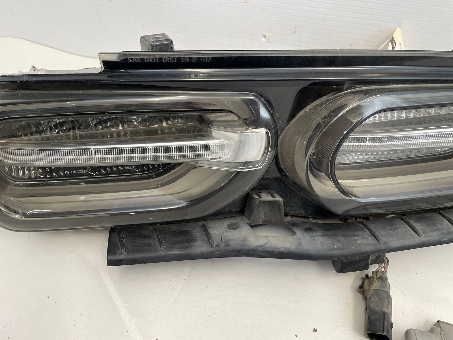 2019 Chevy Camaro SS Smoked Clear Tail Light Lamp Taillight 3rd Brake Set OEM