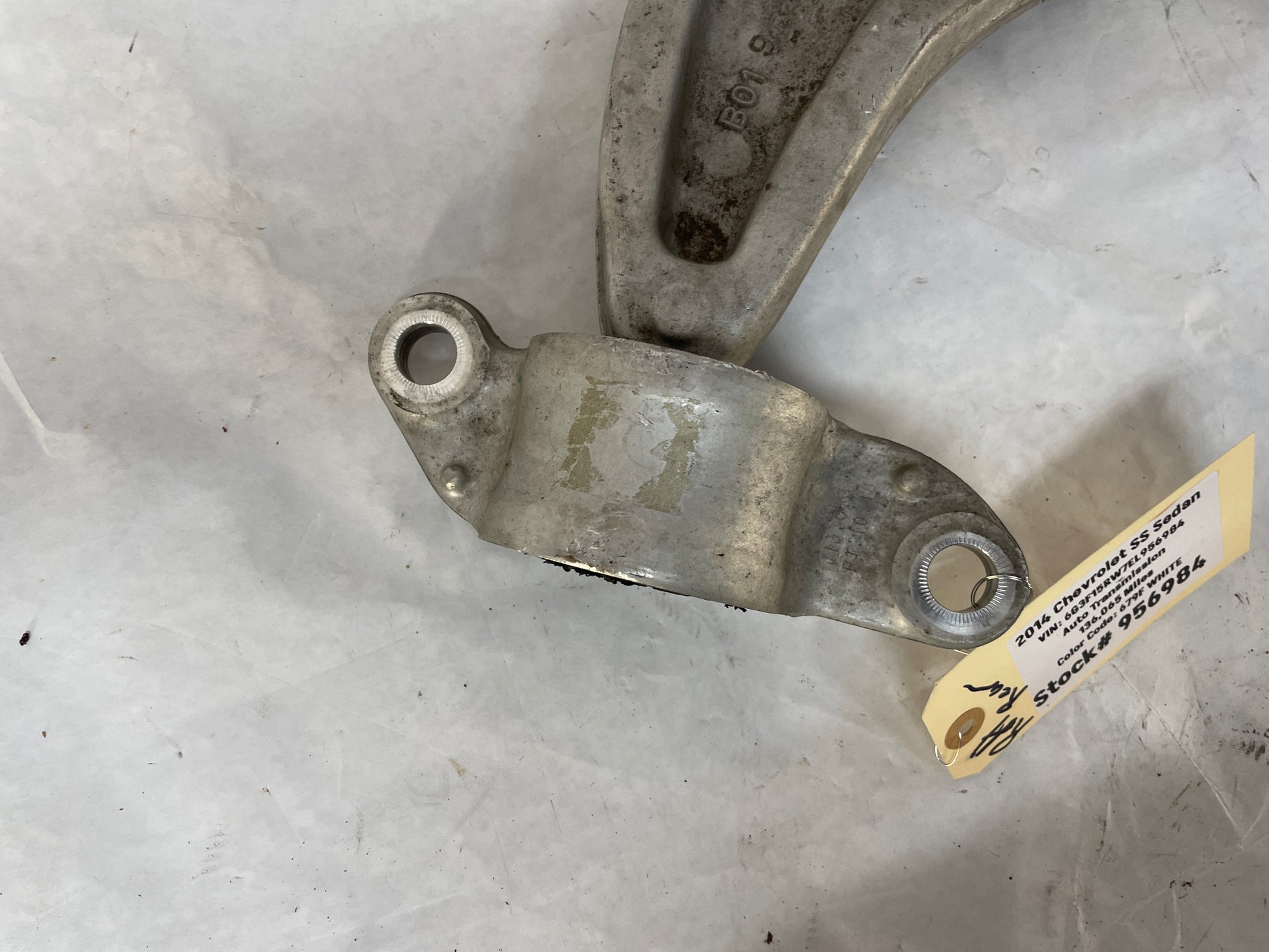 2014 Chevy SS Sedan RH Passenger Rear Suspension Upper Control Arm OEM - Day's Parts Yard