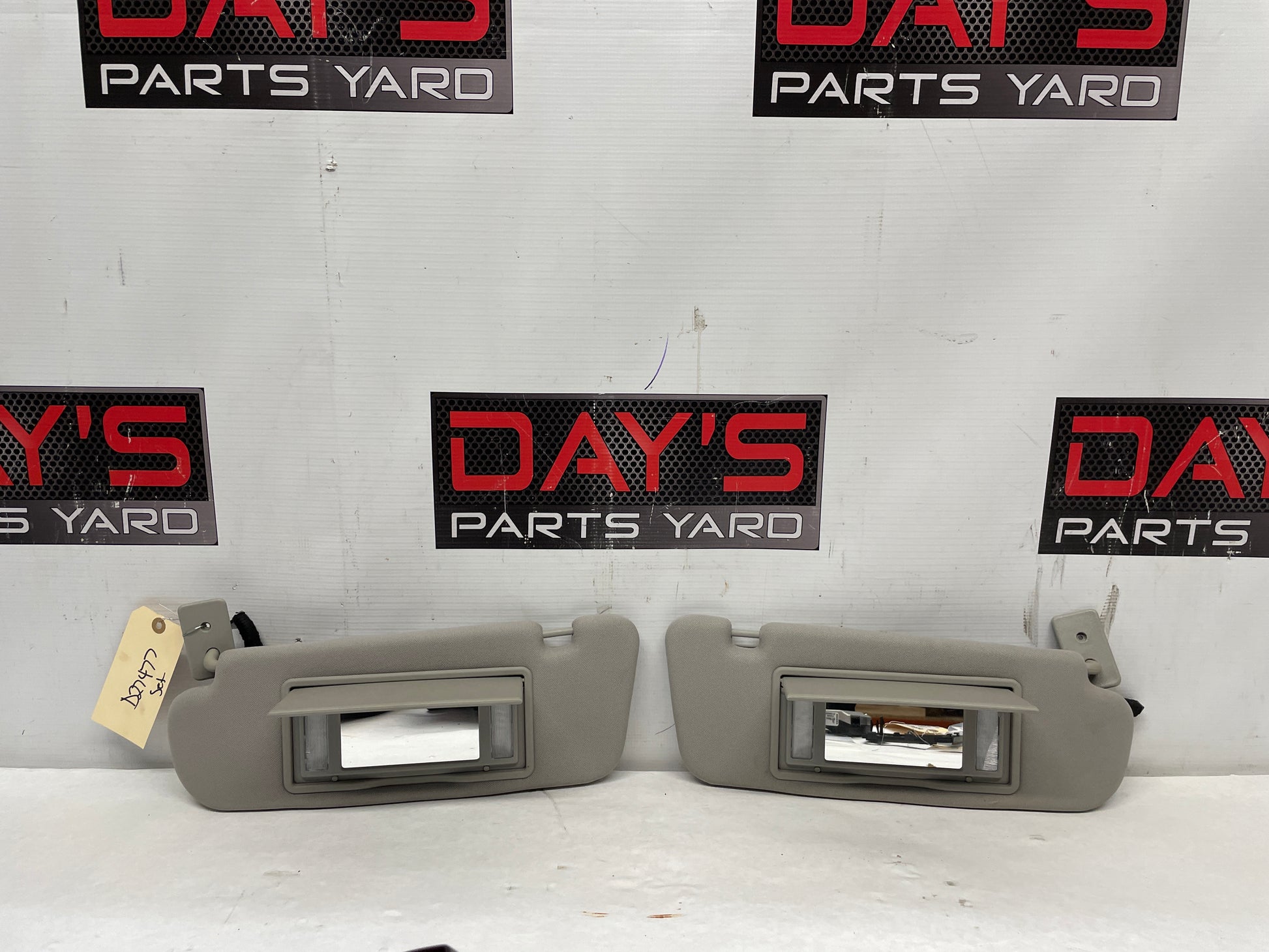 2014 Chevy SS Sedan RH & LH Sun Visor Sunvisor Shade Set OEM - Day's Parts Yard