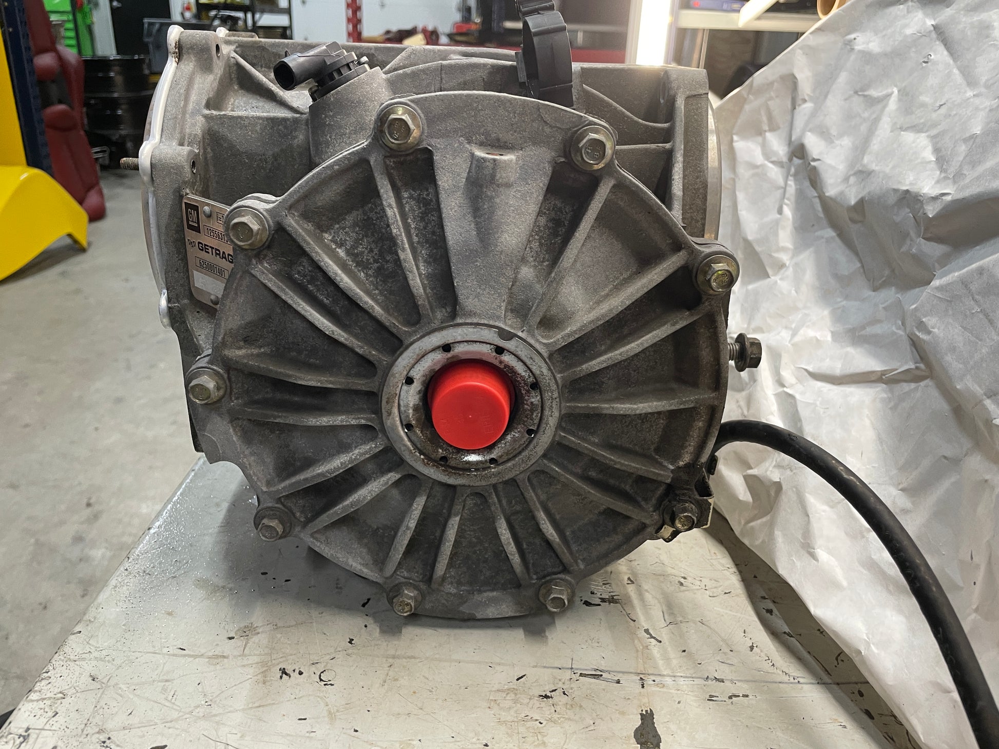 2004 Chevy C5 Corvette Rear End Differential Carrier G90 3.15 OEM 3 Rib - Day's Parts Yard