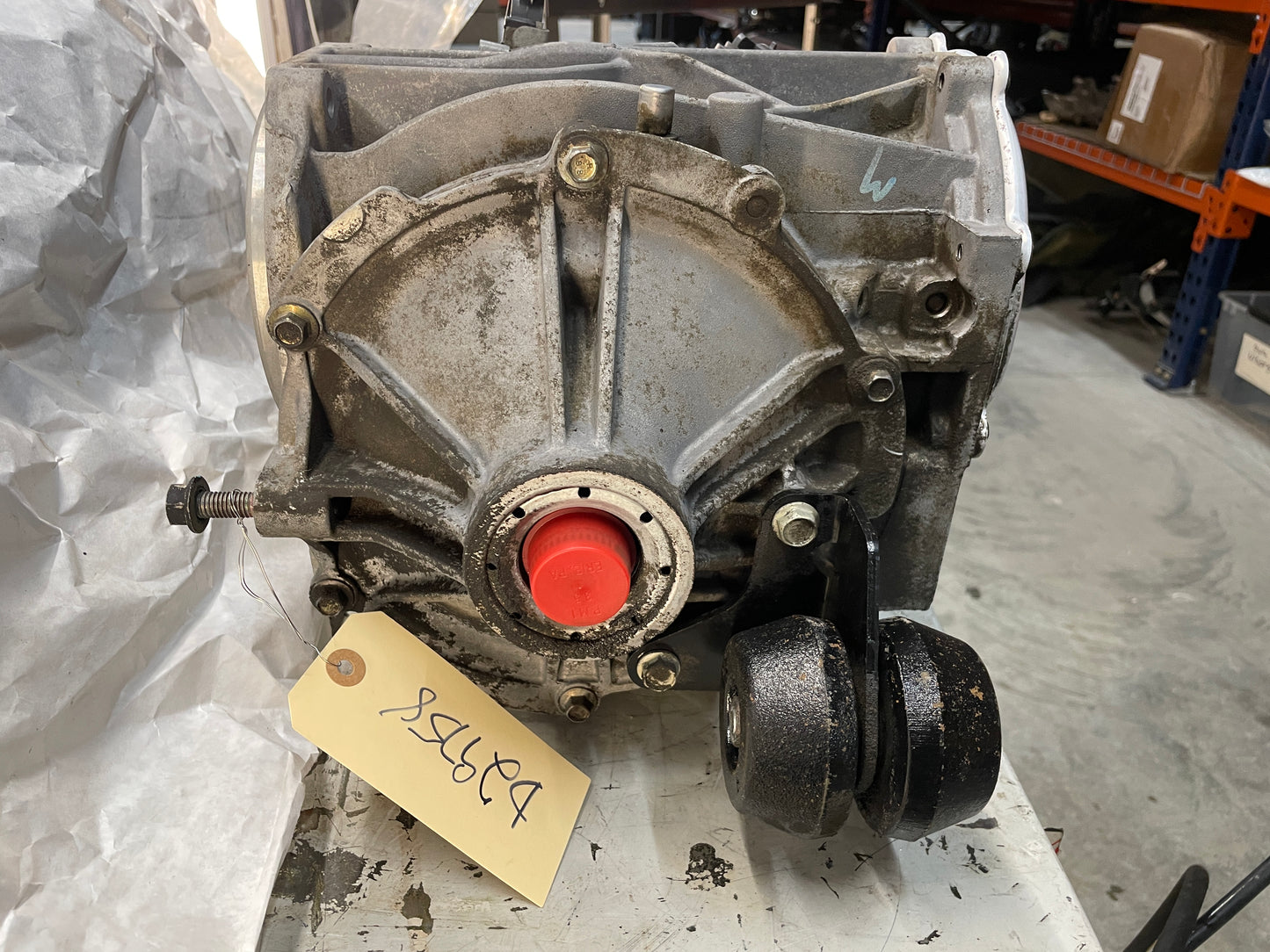 2004 Chevy C5 Corvette Rear End Differential Carrier G90 3.15 OEM 3 Rib - Day's Parts Yard