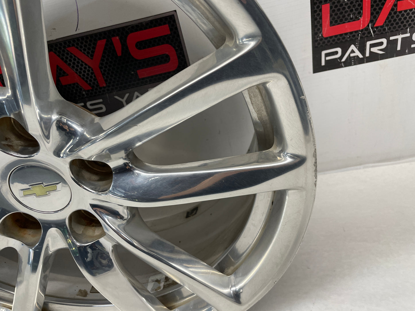 2014 Chevy SS Sedan Factory OEM Front Wheel 19X8.5