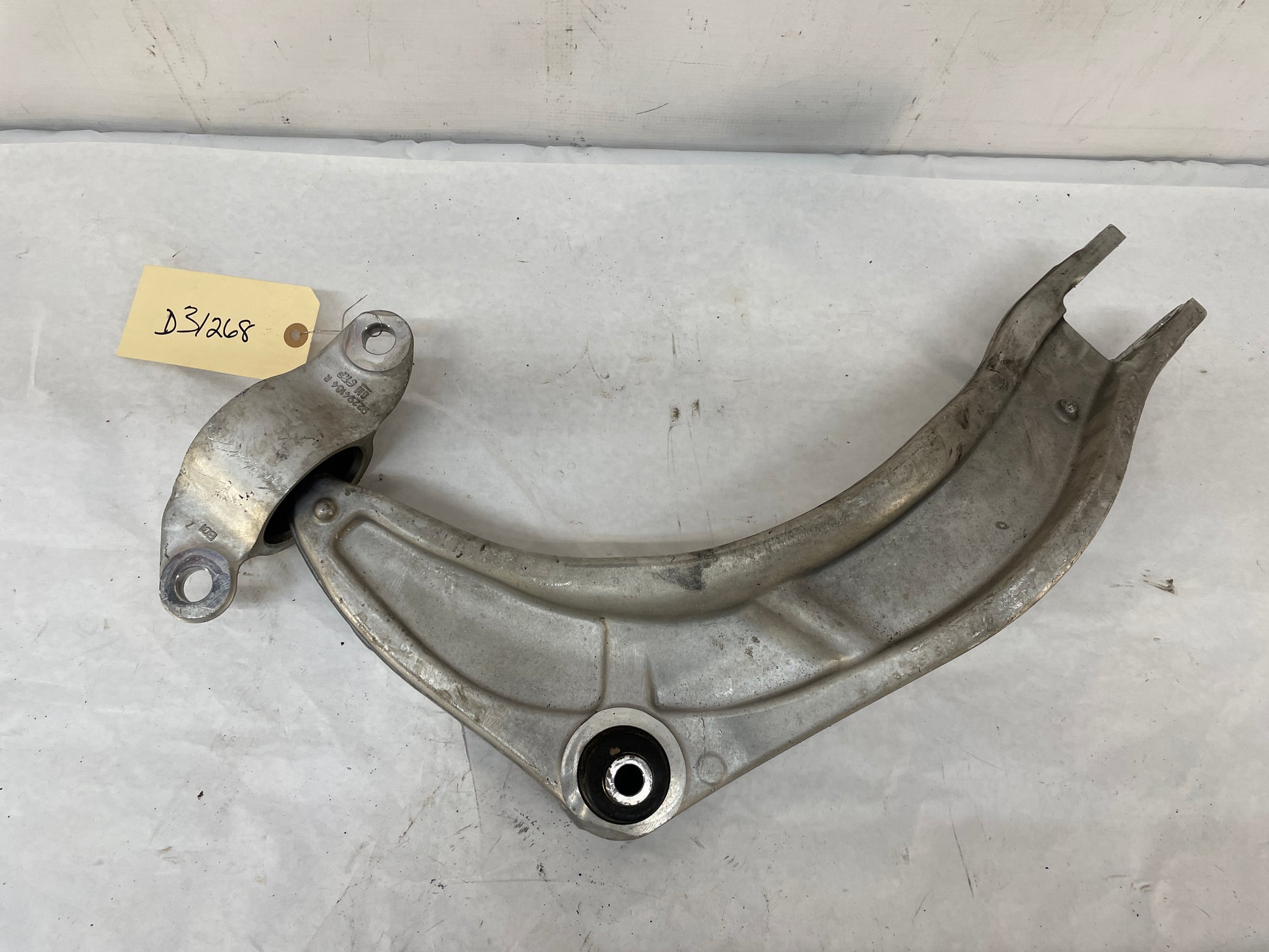2014 Chevy SS Sedan RH Passenger Rear Suspension Upper Control Arm OEM - Day's Parts Yard