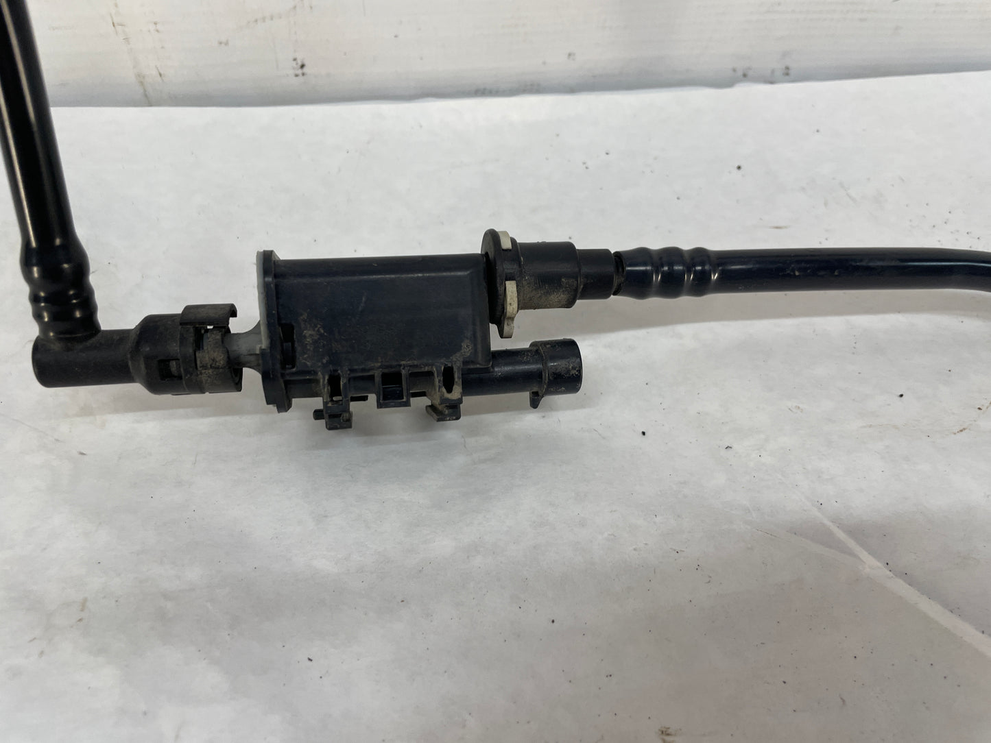 2012 Chevy Silverado K1500 LT Intake Manifold EVAP Purge Valve w/ Lines Hoses Tubes OEM - Day's Parts Yard