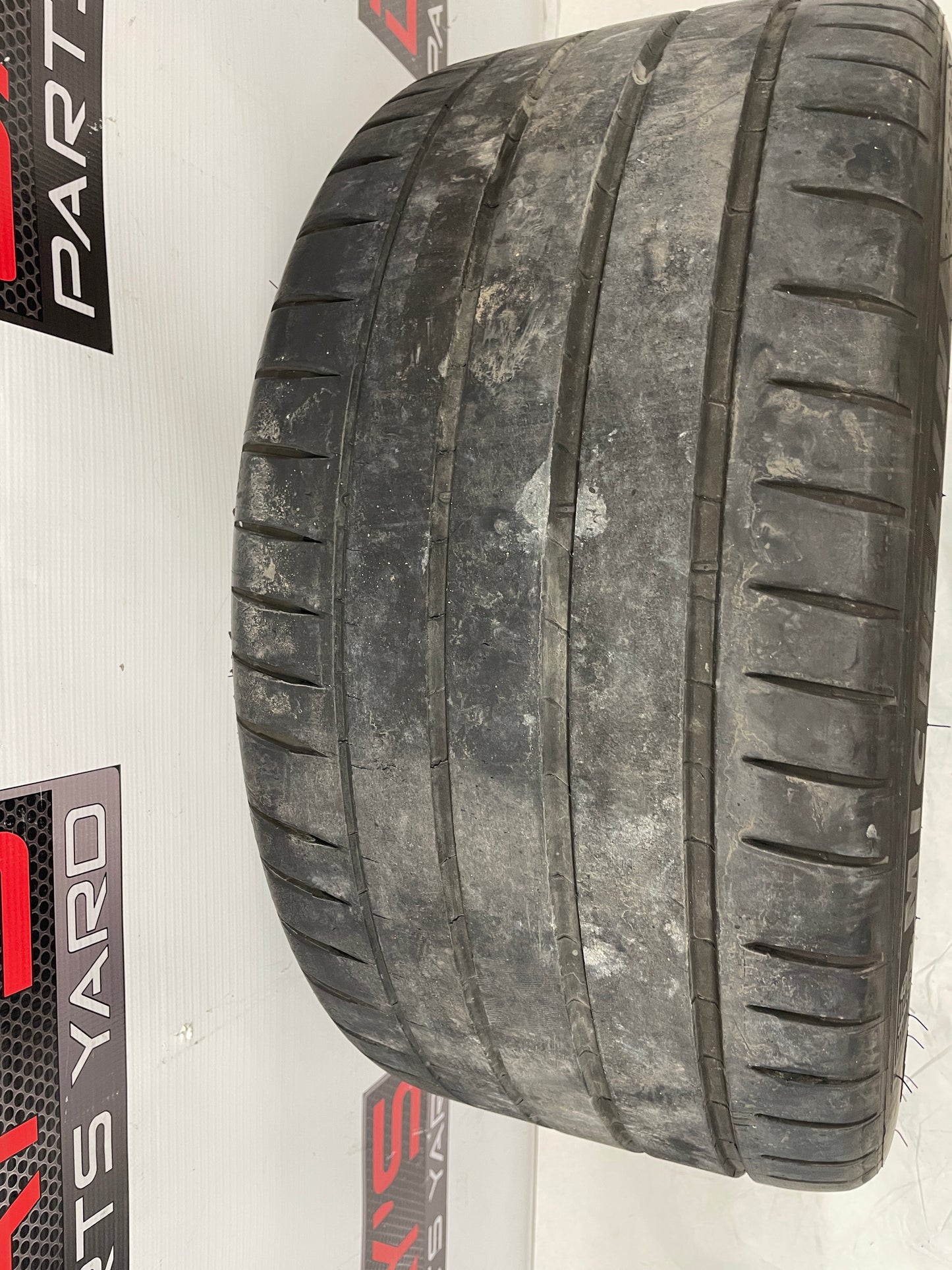 Michelin Pilot Sport 4S 275/35ZR18 Tire