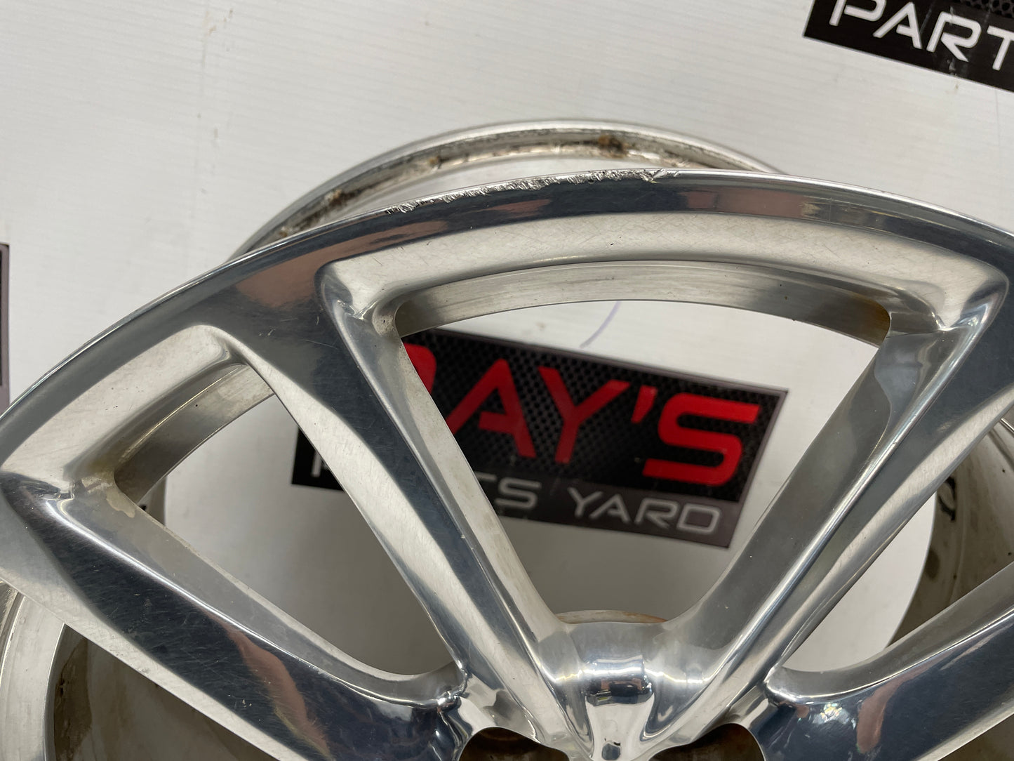2014 Chevy SS Sedan Factory OEM Front Wheel 19X8.5