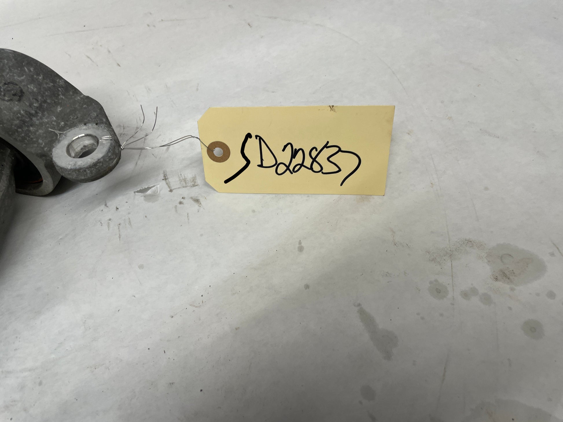 2013 Chevy Caprice PPV LH Driver Rear Suspension Upper Control Arm OEM - Day's Parts Yard