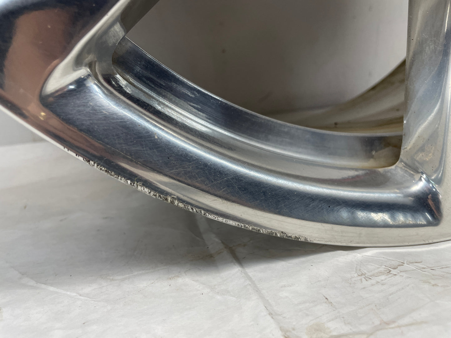 2014 Chevy SS Sedan Factory OEM Front Wheel 19X8.5
