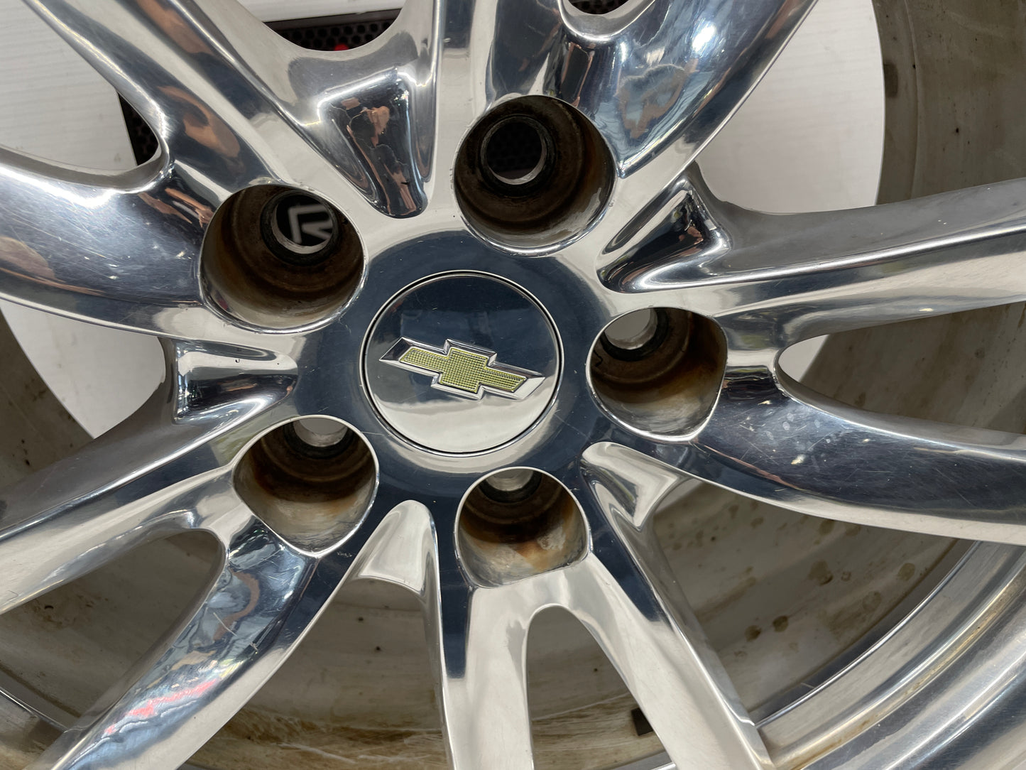 2014 Chevy SS Sedan Factory OEM Front Wheel 19X8.5