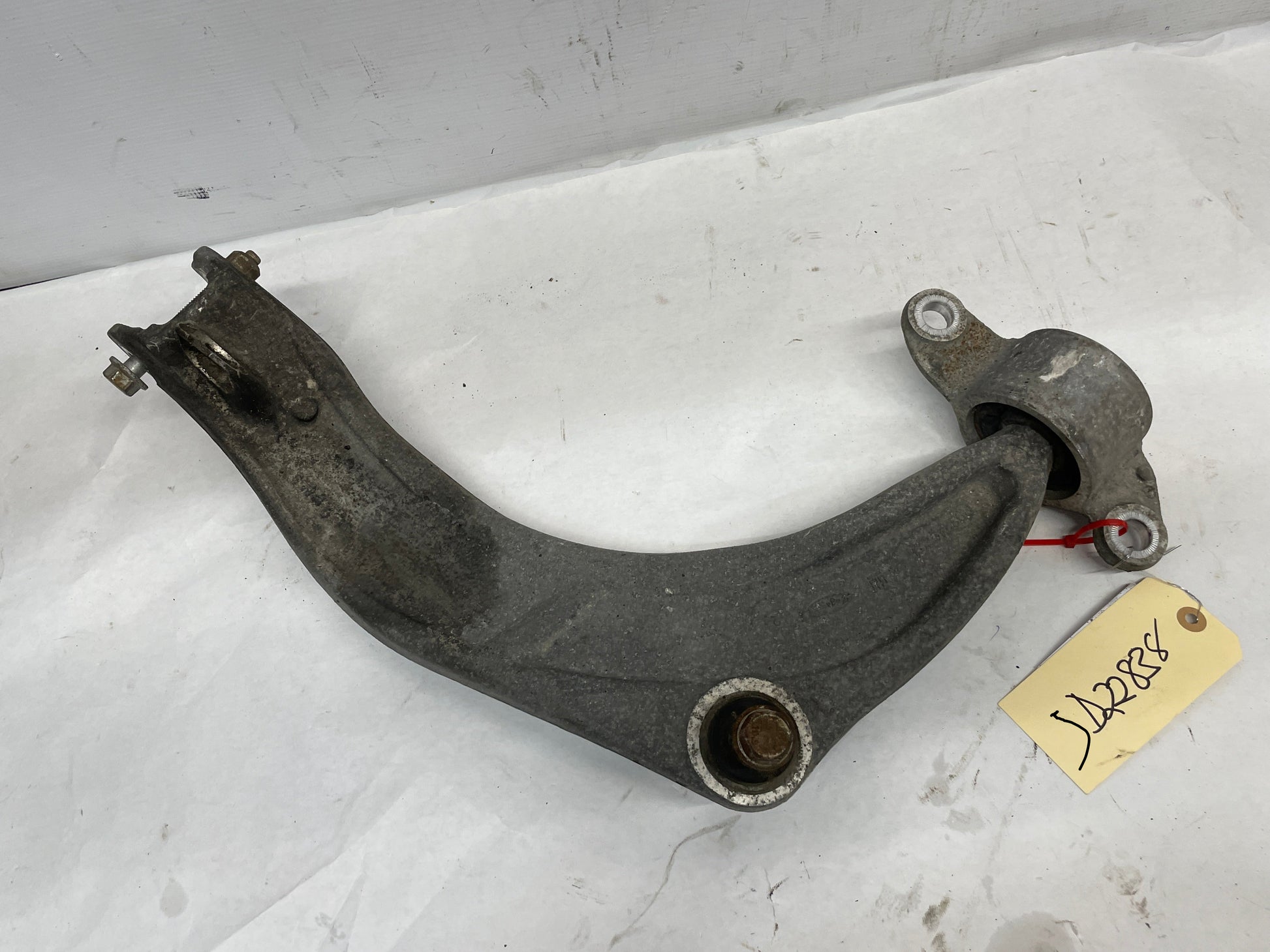 2013 Chevy Caprice PPV RH Passenger Rear Suspension Upper Control Arm OEM - Day's Parts Yard