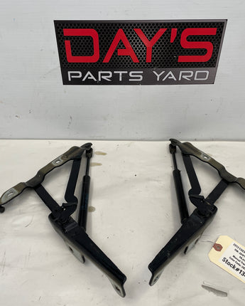 2013 Chevy Camaro SS RH & LH Trunk Deck Lid Hinges OEM