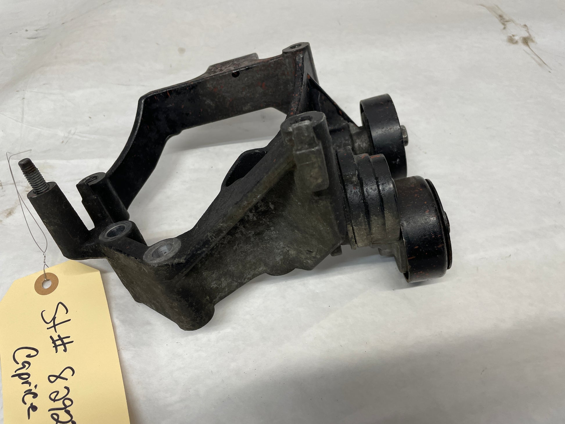 2013 Chevy Caprice PPV AC A/C Air Conditioner Compressor Bracket OEM - Day's Parts Yard