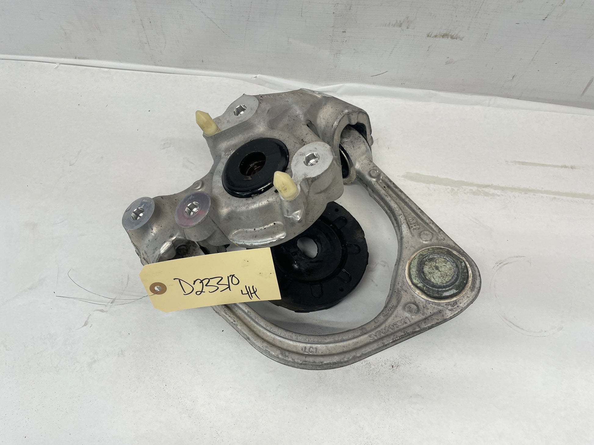 2011 Cadillac CTS-V LH Driver Front Upper Control Arm OEM - Day's Parts Yard