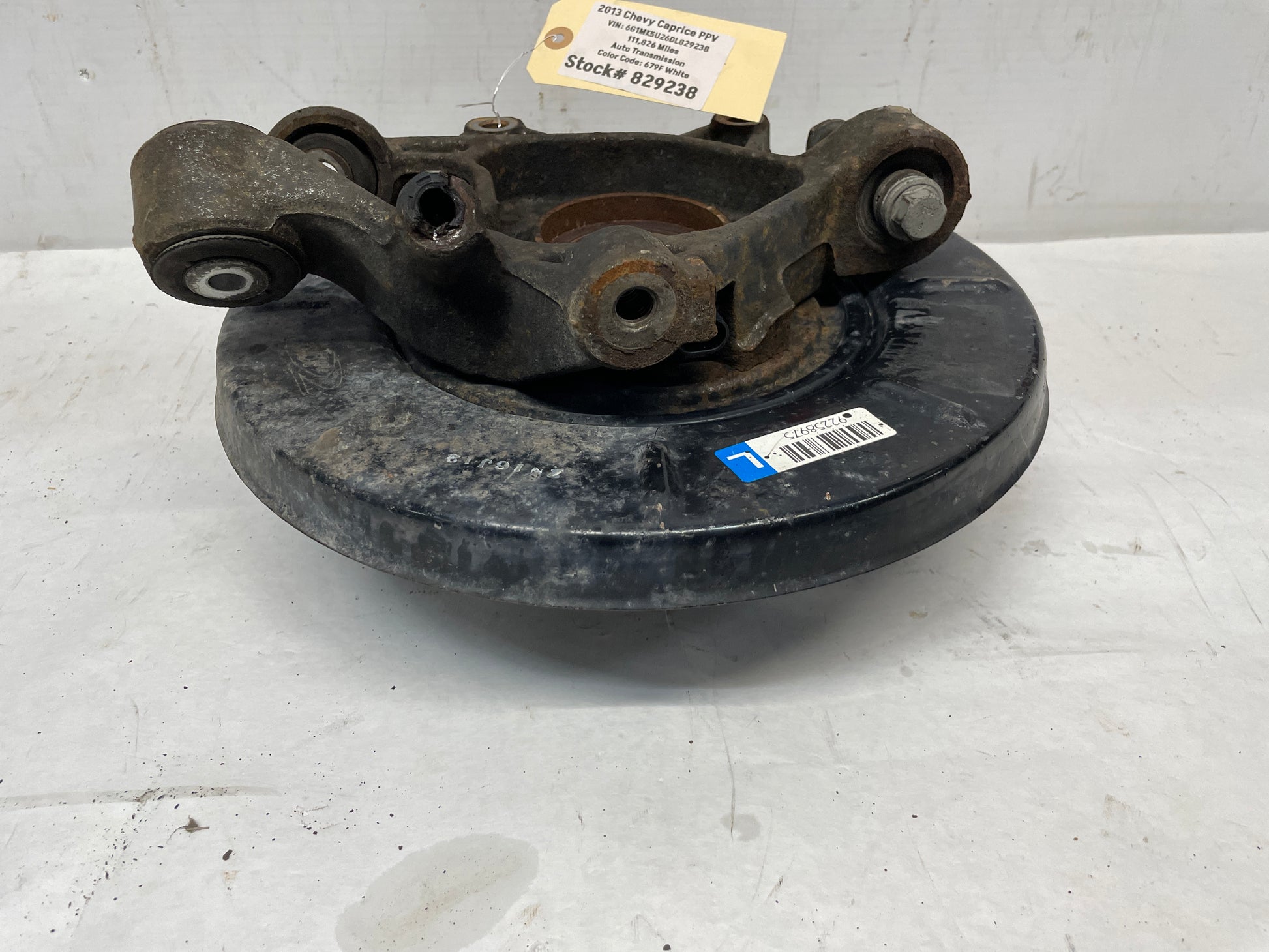 2013 Chevy Caprice PPV LH Driver Rear Suspension Spindle Hub Knuckle Assembly OEM - Day's Parts Yard