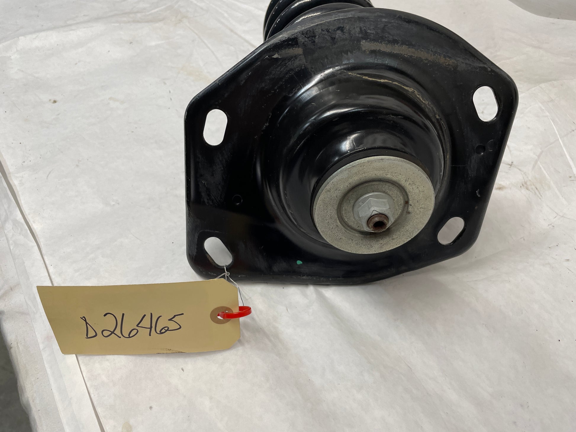 2014 Chevy SS Sedan RH Passenger Rear Shock Strut Absorber Assembly OEM - Day's Parts Yard