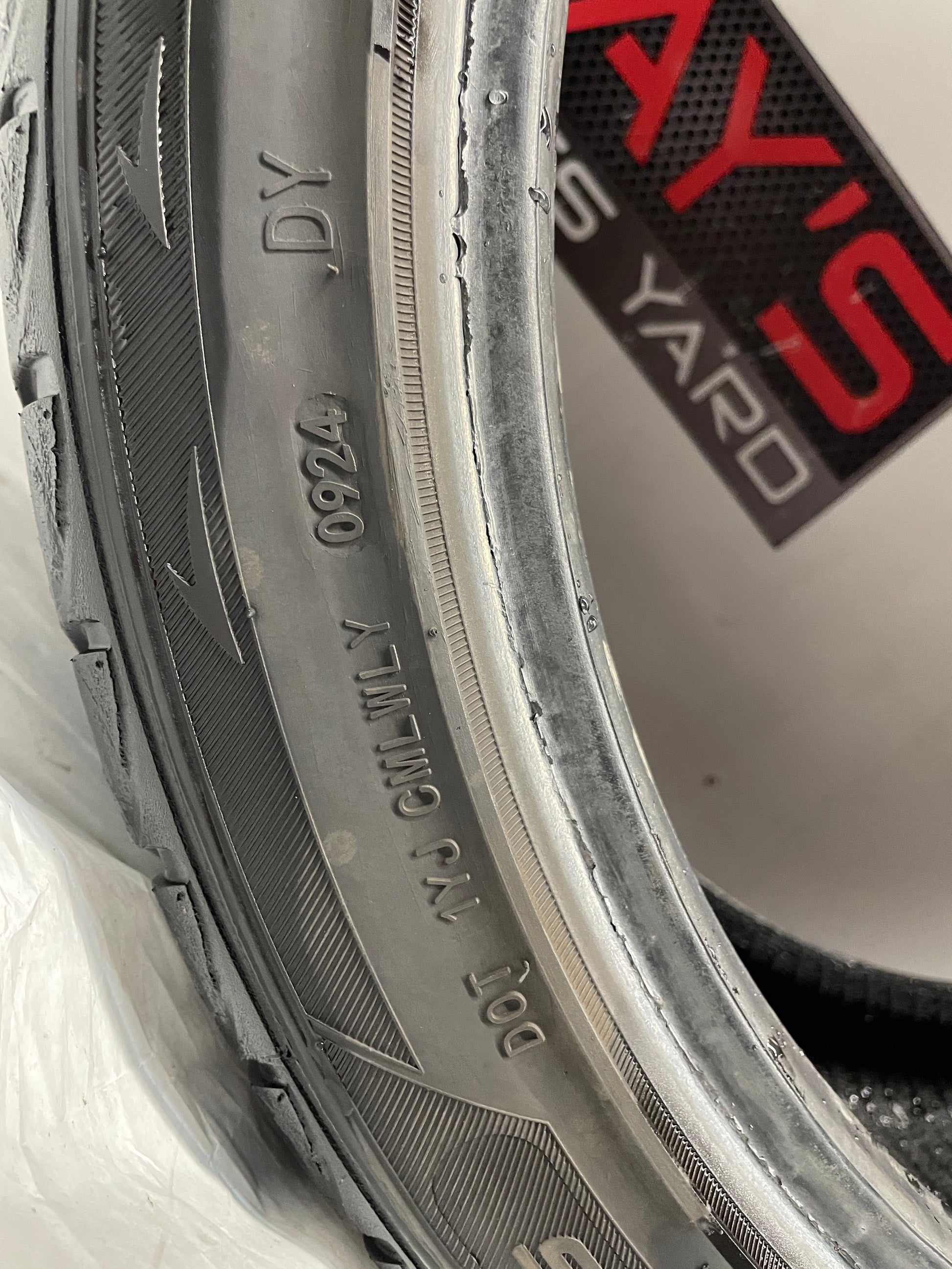 245/40ZR19 Summit Ultramax Tires - Day's Parts Yard
