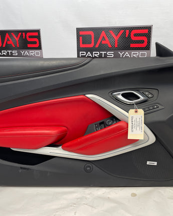 2016 Chevy Camaro SS RH & LH Front Door Panels Red and Black OEM