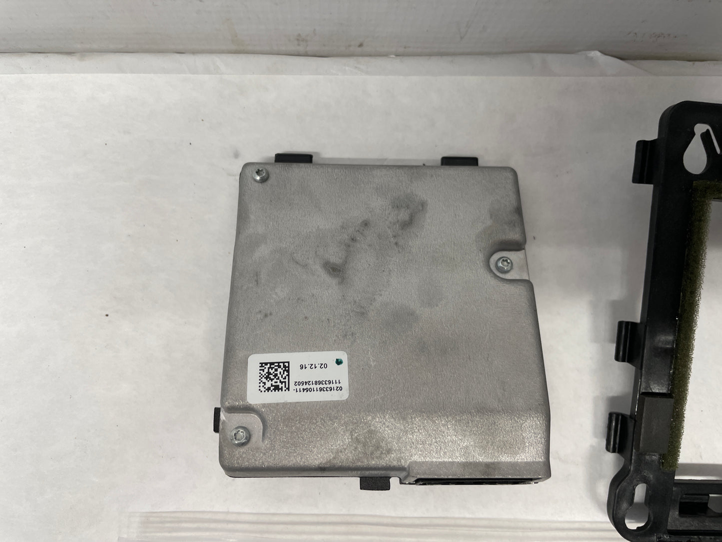 2014 Chevy SS Sedan Windshield Lane Departure Camera Module System w/ Bracket OEM - Day's Parts Yard