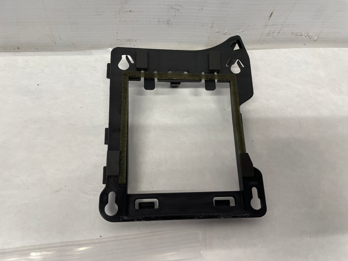 2014 Chevy SS Sedan Windshield Lane Departure Camera Module System w/ Bracket OEM - Day's Parts Yard