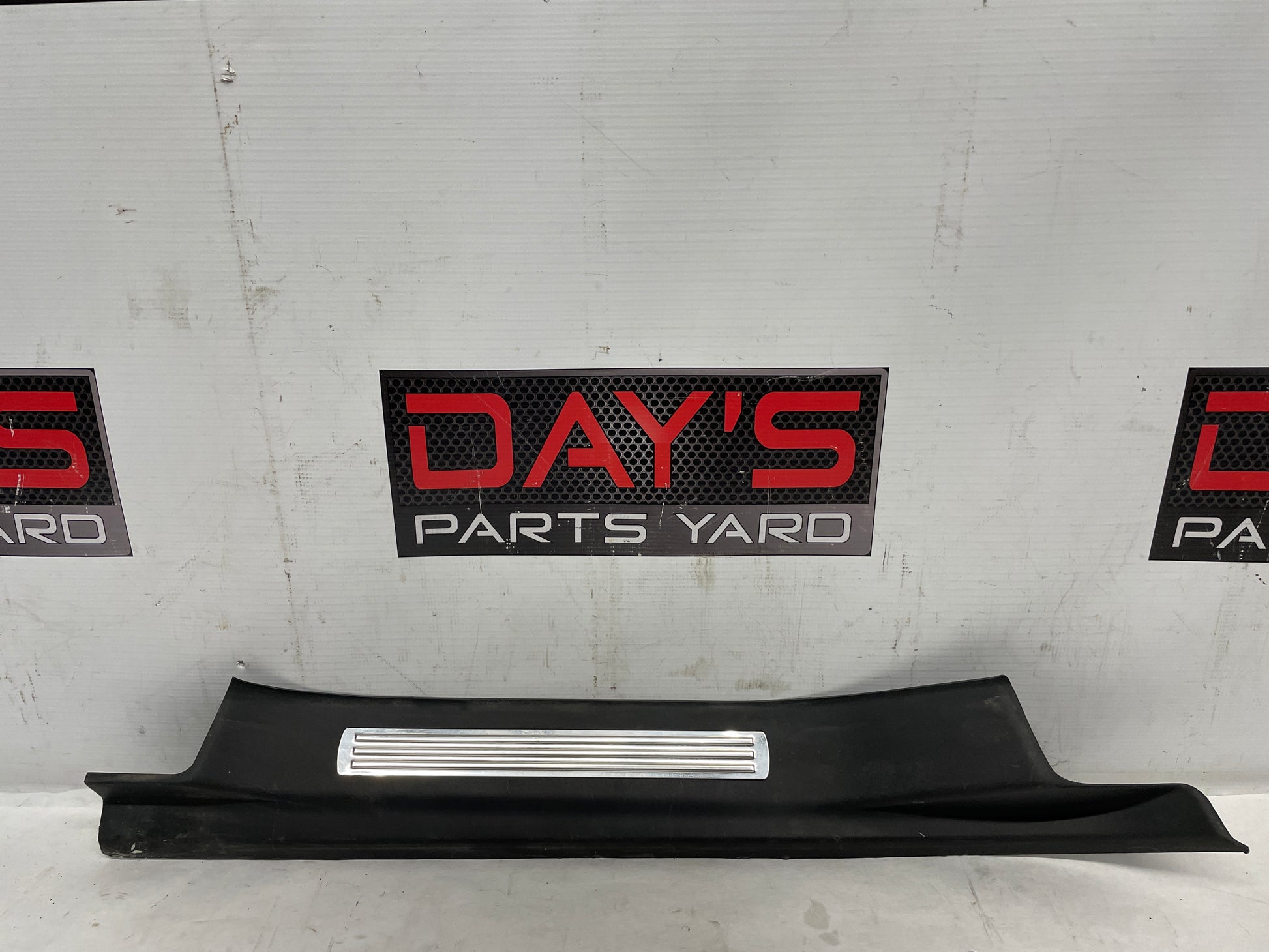 2013 Chevy Caprice PPV LH Driver Rear Door Scuff Sill Plate Panel Trim Molding OEM - Day's Parts Yard