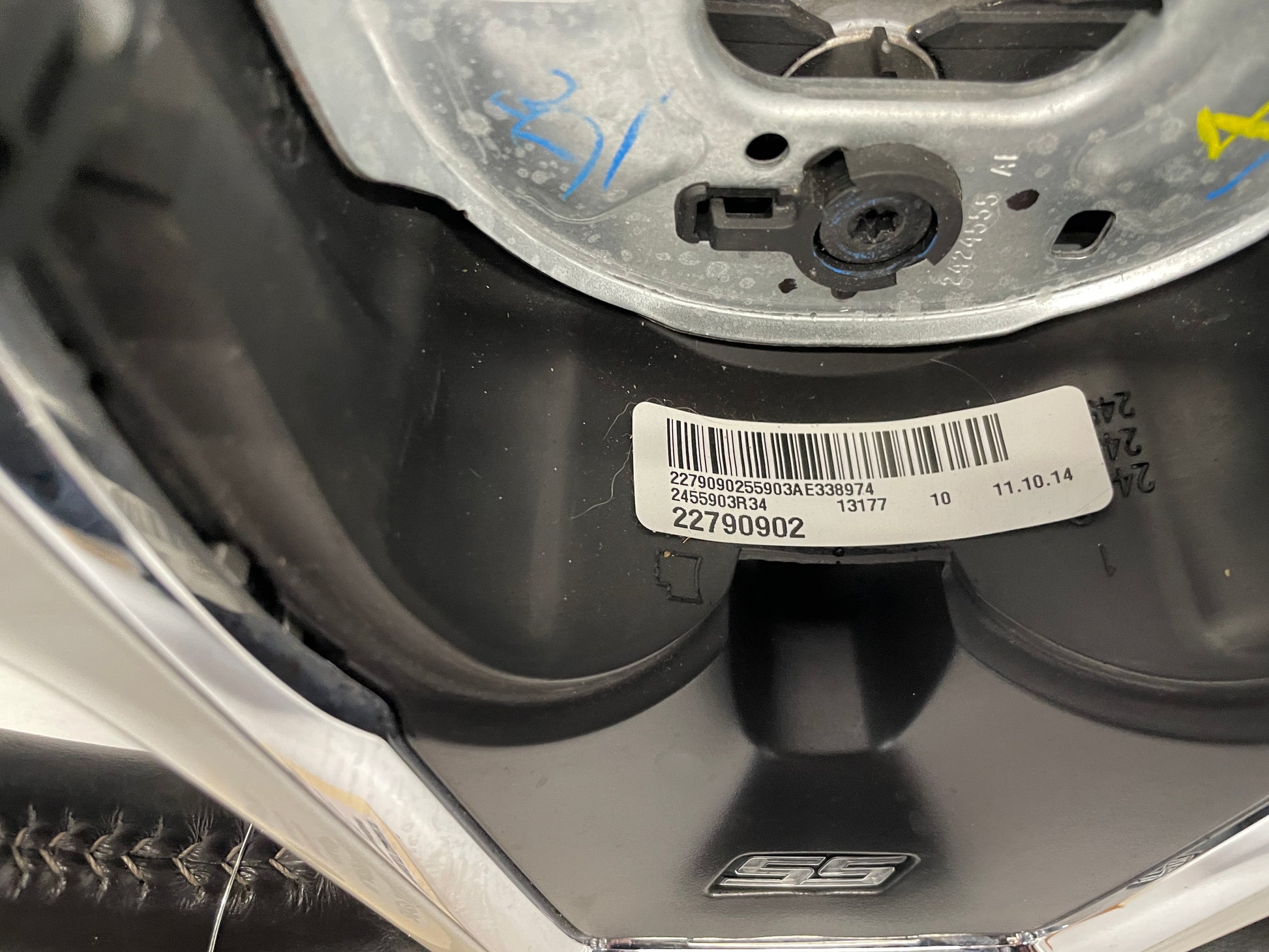 2015 Chevy Camaro SS Steering Wheel OEM - Day's Parts Yard