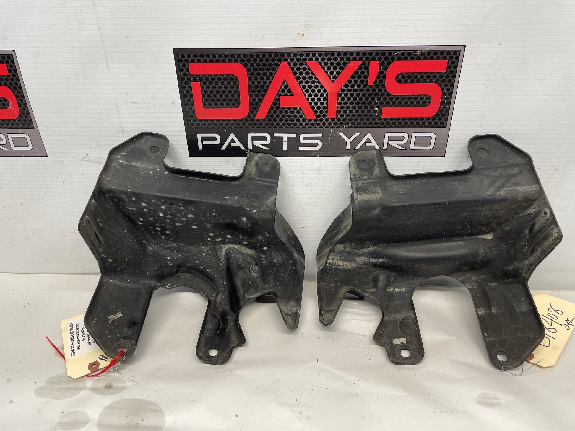 2014 Chevy SS Sedan RH & LH Rubber Splash Shield Covers OEM - Day's Parts Yard