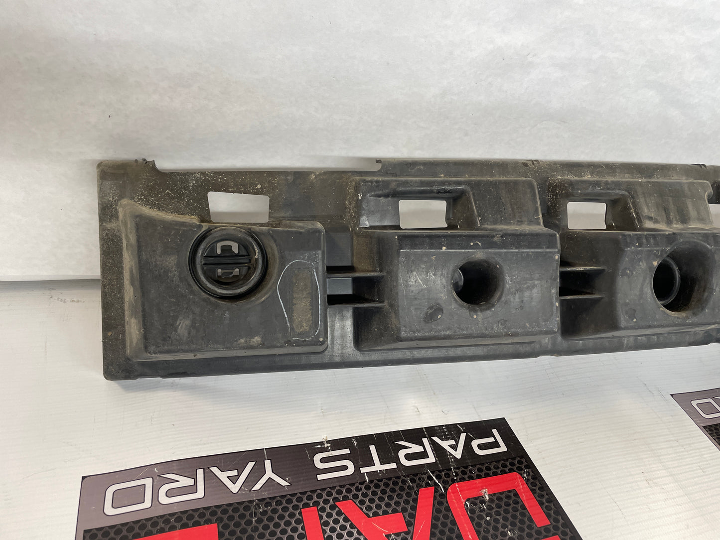 2009 Pontiac G8 GT Rear Bumper Energy Impact Absorber OEM - Day's Parts Yard