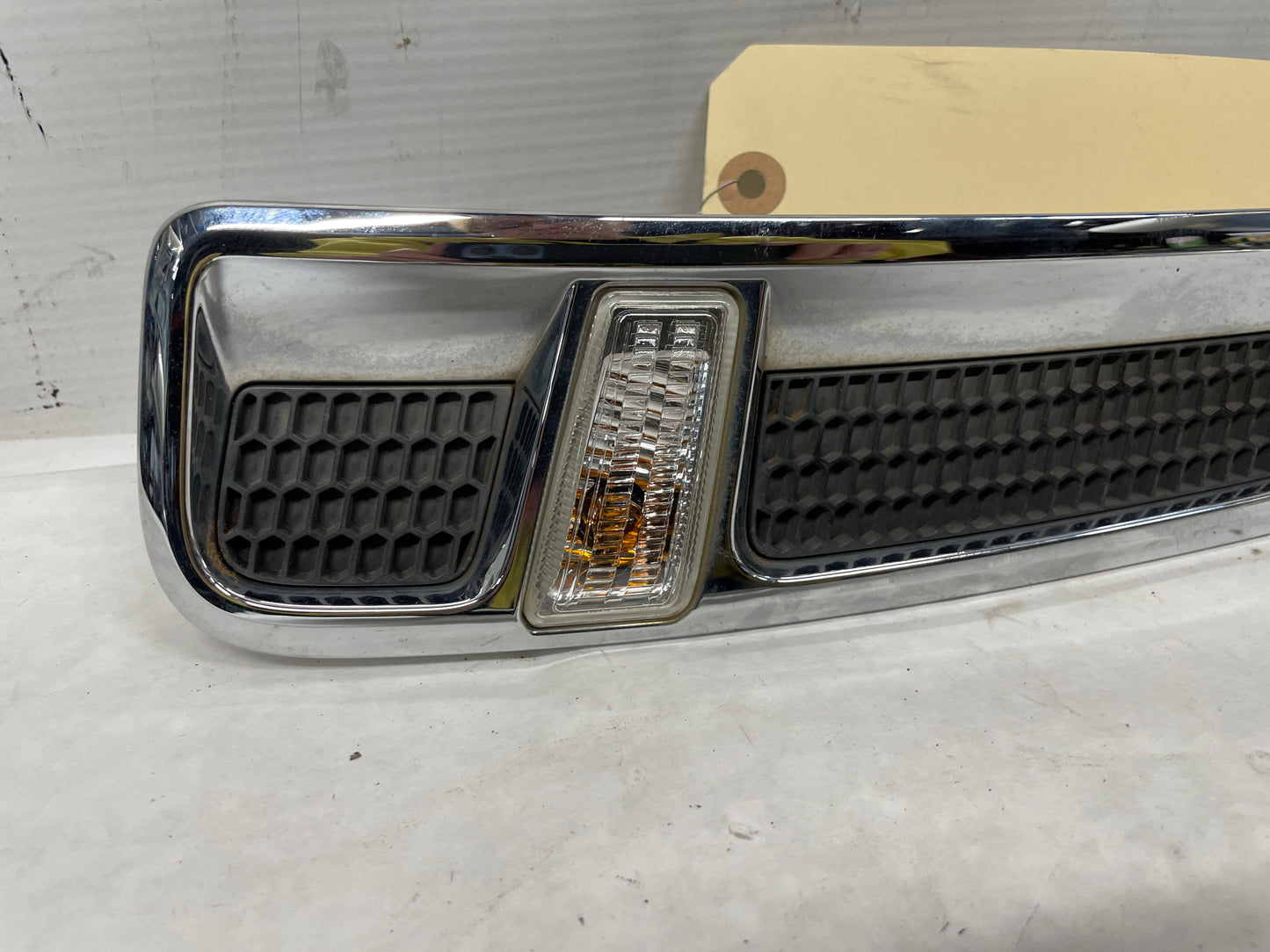 2017 Chevy SS Sedan RH Passenger Fender Side Marker Lights Tail Lamp OEM