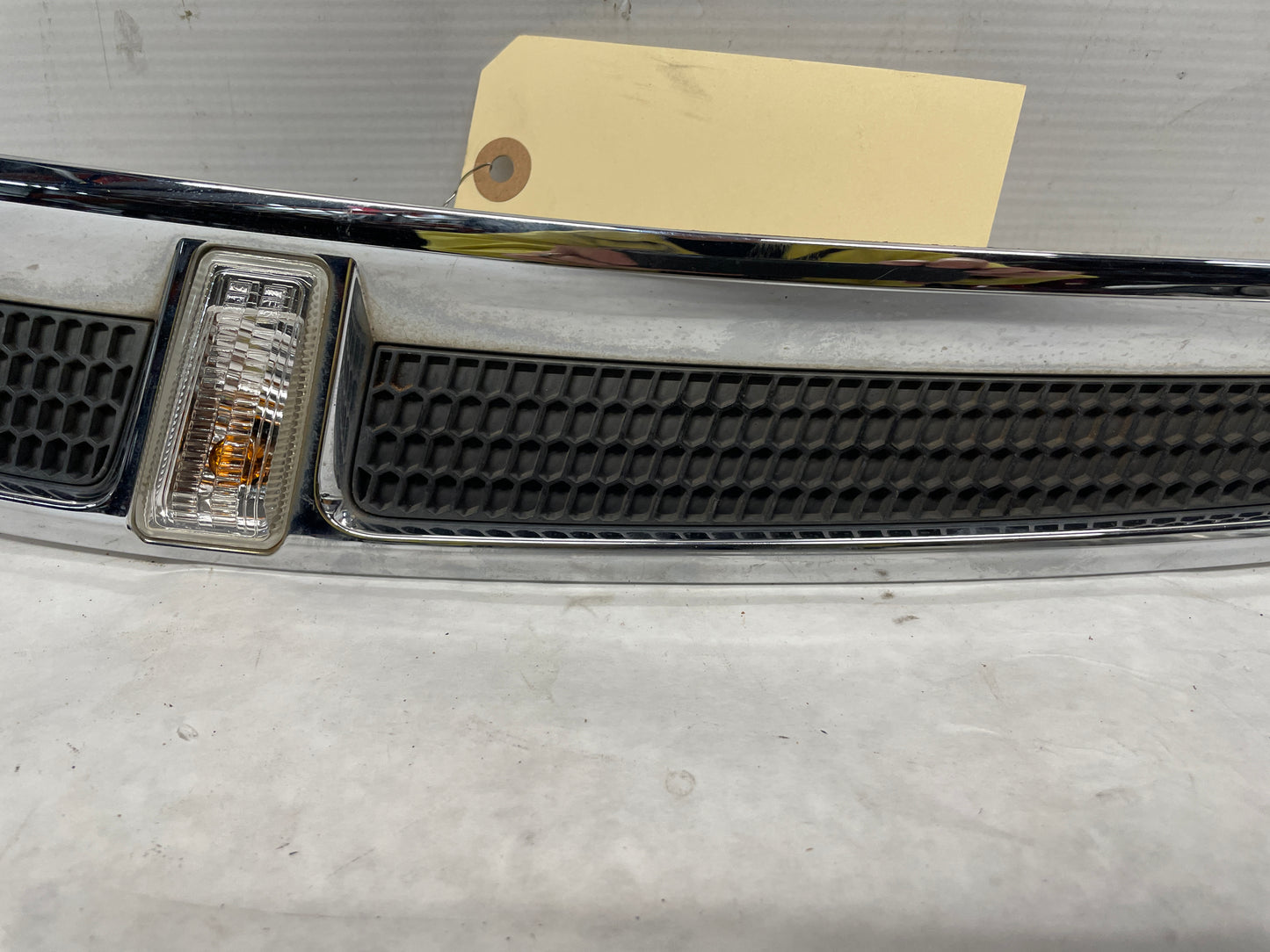 2017 Chevy SS Sedan RH Passenger Fender Side Marker Lights Tail Lamp OEM