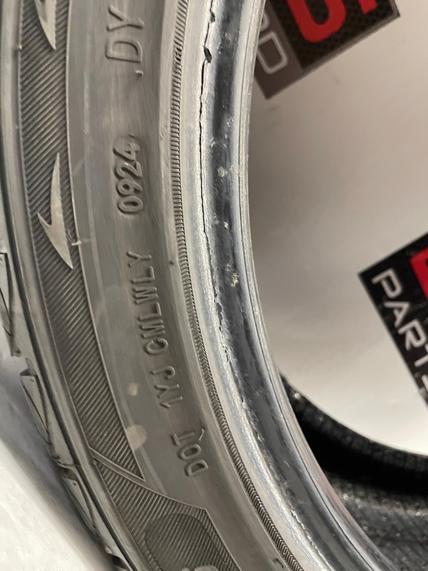 245/40ZR19 Summit Ultramax Tires - Day's Parts Yard