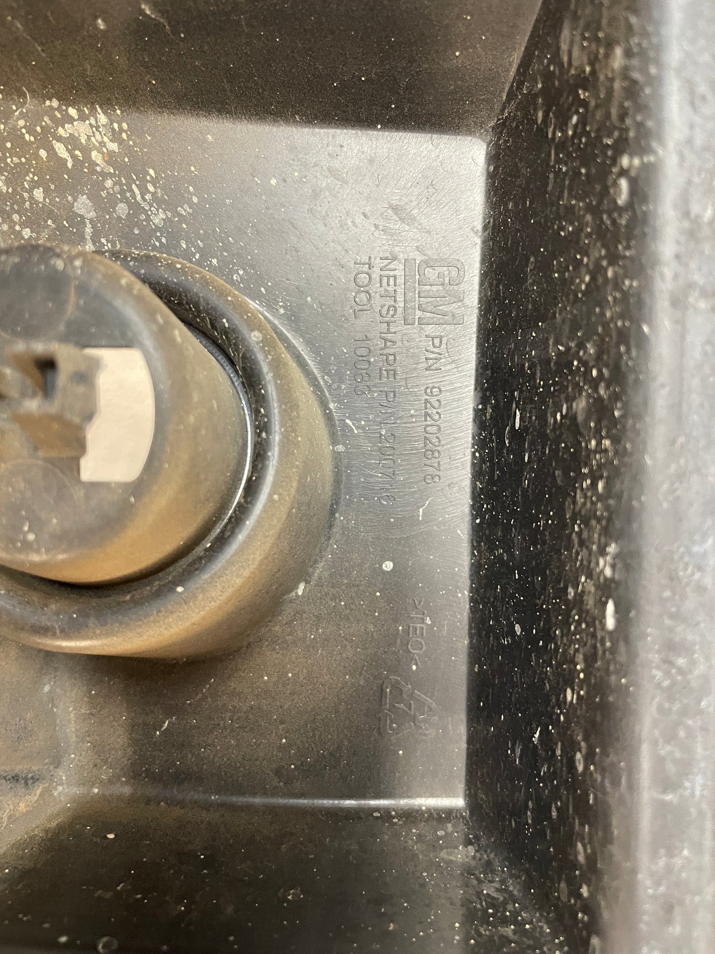 2009 Pontiac G8 GT Rear Bumper Energy Impact Absorber OEM - Day's Parts Yard