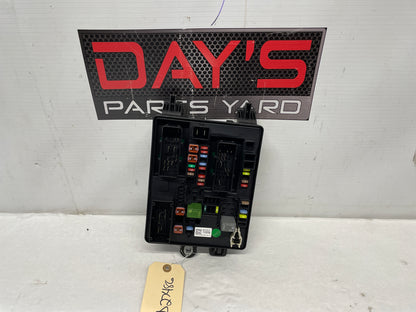 2014 Chevy SS Sedan Rear Fuse Relay Wiring Harness Junction Box Block OEM - Day's Parts Yard