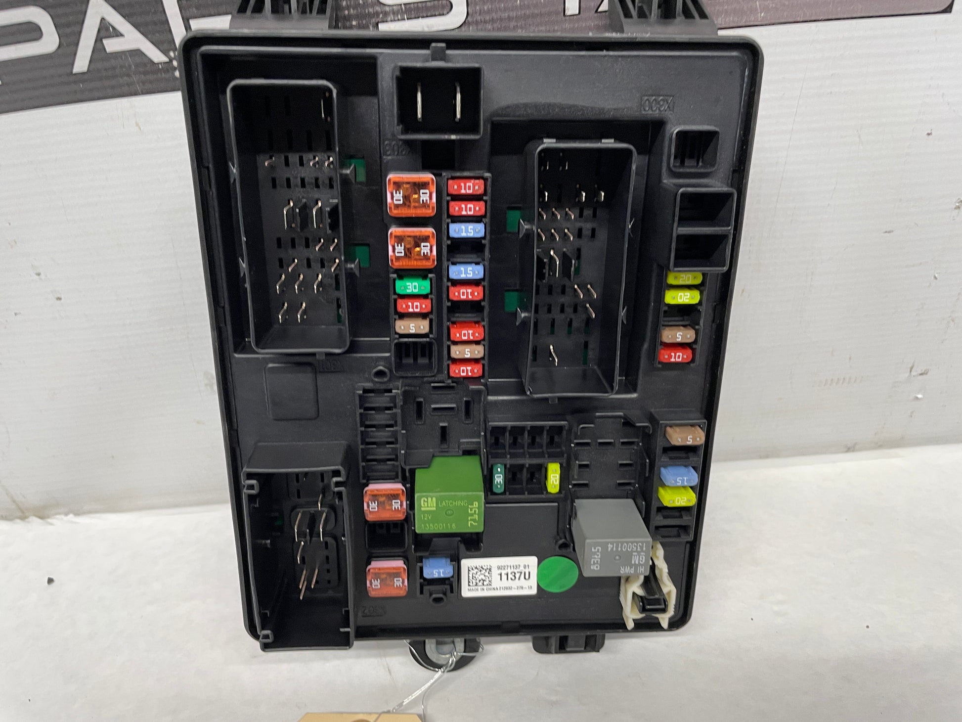 2014 Chevy SS Sedan Rear Fuse Relay Wiring Harness Junction Box Block OEM - Day's Parts Yard