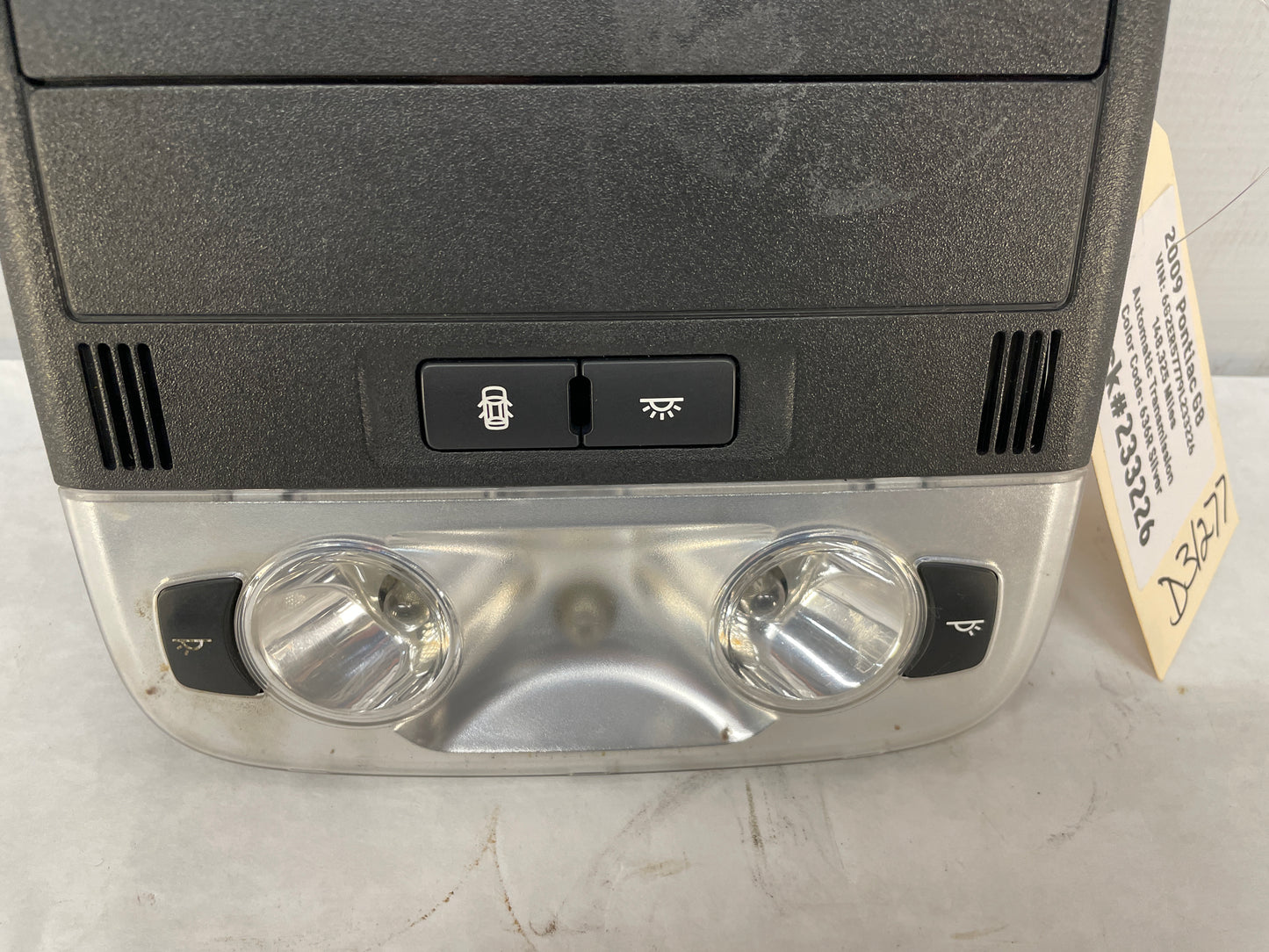 2009 Pontiac G8 Overhead Over Head Console Dome Light OEM - Day's Parts Yard